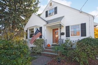 43 Harvey Rd, Clifton, NJ 07012-1628