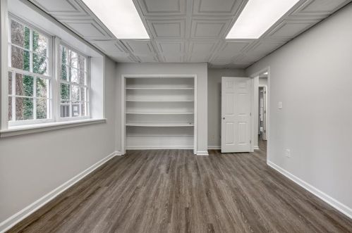 170 Huntcliff Pt, Atlanta GA  30350-1601 exterior