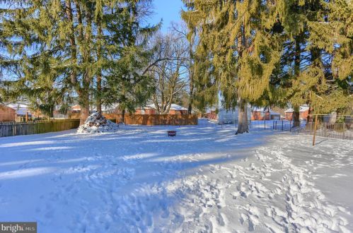 520 Haines Rd, York PA 17402-3505 exterior