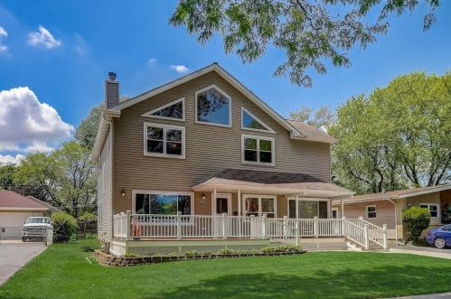 3503 Wilke Rd, Rolling Meadows, IL 60008-2856