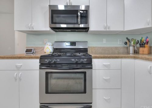 4046 Columbia Ave, Riverside CA  92501-1526 exterior