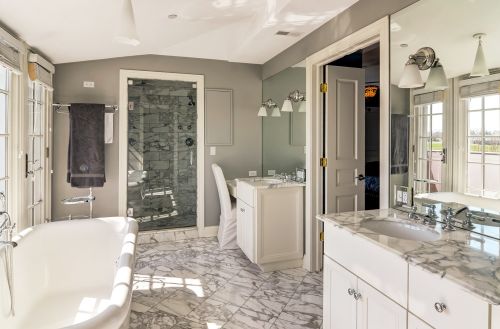 137 Oxford Ave, Willowbrook IL  60514-1151 exterior