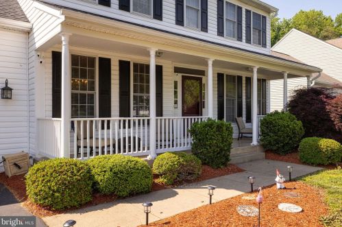11016 Naples Ct, Fredericksburg, VA 22407-2515
