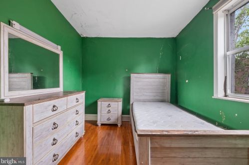 1412 12 St, Philadelphia PA 19147-2624 exterior