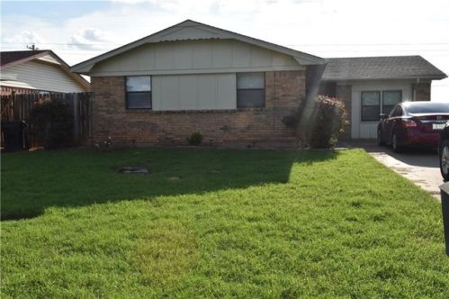 24 Moran Cir, Anadarko, OK 73005-2227