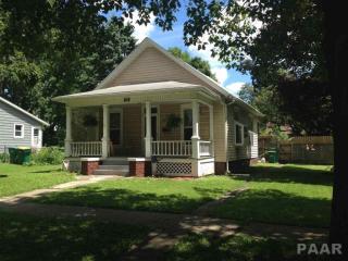 515 Mcarthur St, Macomb, IL 61455-2931