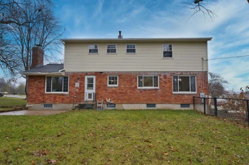 2577 Cranbrook Dr, Cincinnati OH  45231-1108 exterior