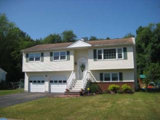 61 Elkton Ave, Trenton, NJ 08619-3741