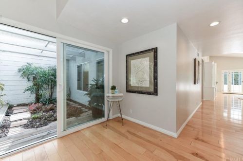 12 Campanero, Irvine CA  92620-1821 exterior