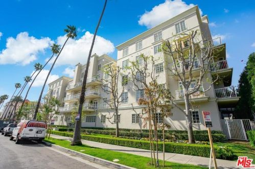 1040 4th St, Santa Monica CA  90403-3872 exterior