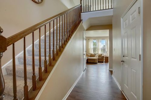 1403 Lighthouse Ln, Pingree Grove IL  60140-2076 exterior