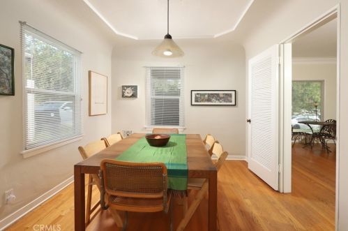 1205 Cleveland Rd, Glendale CA  91202-2602 exterior