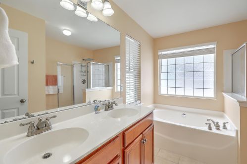 329 Chemistry Cir, Ladson SC  29456-5294 exterior