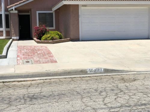 44021 31st St, Lancaster, CA 93536-6167