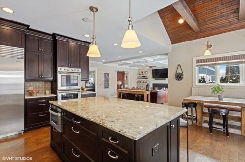 26 Golf Ave, Willowbrook IL  exterior