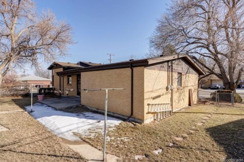 11111 60th Ave, Arvada CO  80004-4625 exterior