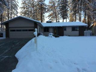 8507 Greenwood St, Spokane WA  99208-9669 exterior