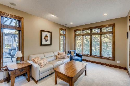 3826 Bridgewater Dr, Saint Paul MN  55123-2528 exterior
