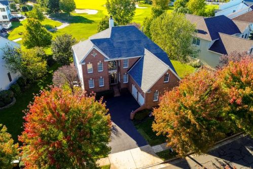 5628 Tournament Dr, Haymarket, VA 20169-3106