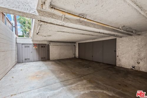 945 21st St, Santa Monica CA  90403-3432 exterior