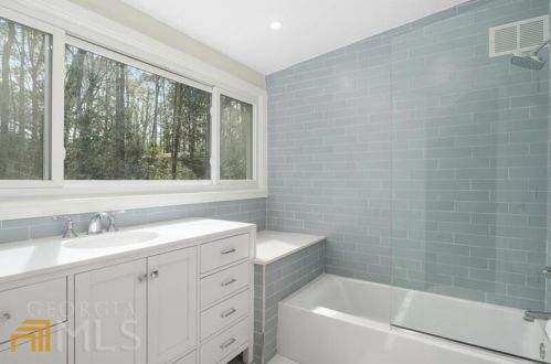 6125 Blackwater Trl, Atlanta GA  30328-2716 exterior