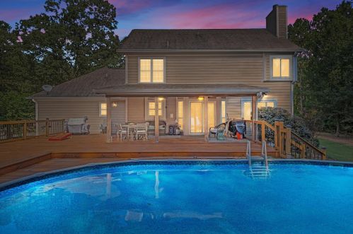 450 Moccasin Gap Rd, Jackson, GA 30233-2801