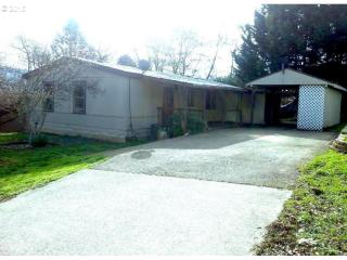 152 Trust St, Roseburg, OR 97471-6264