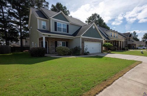 153 Back Cedar Ln, Warner Robins, GA 31093-8960
