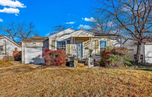3541 Arbor Ave, Fort Worth, TX 76119-5701