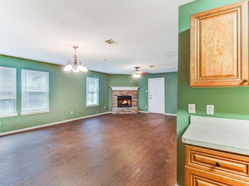 9902 Crystal Valley Way, Dallas TX  75227-5235 exterior