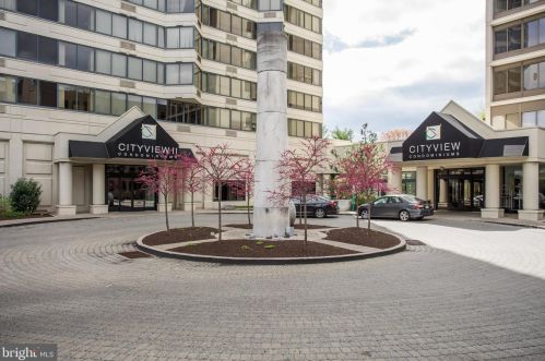 2001 Hamilton St, Philadelphia PA  19130-4298 exterior