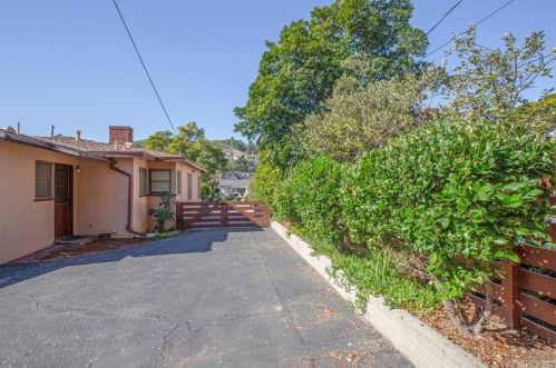 1828 Canada Blvd, Glendale CA  91208-2610 exterior