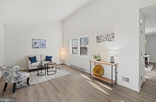 6214 Gemini Ct, Springfield, VA 22015-3522