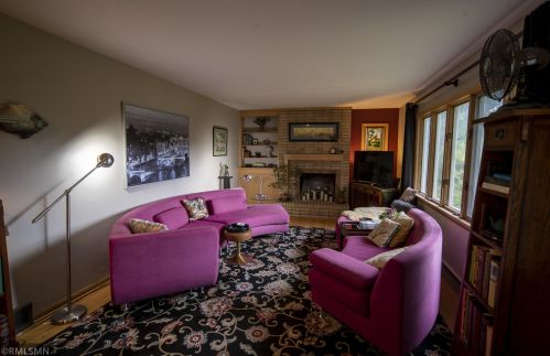 1709 Roosevelt Rd, Saint Cloud, MN 56301-5166