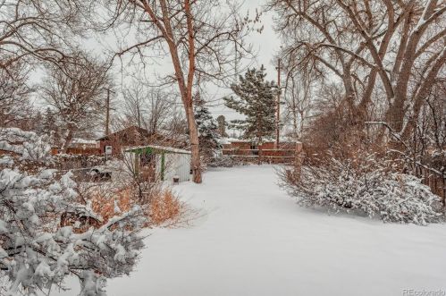 1980 Dexter St, Denver, CO 80222-4725