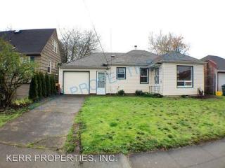 714 53rd Ave, Portland OR  97213-3140 exterior