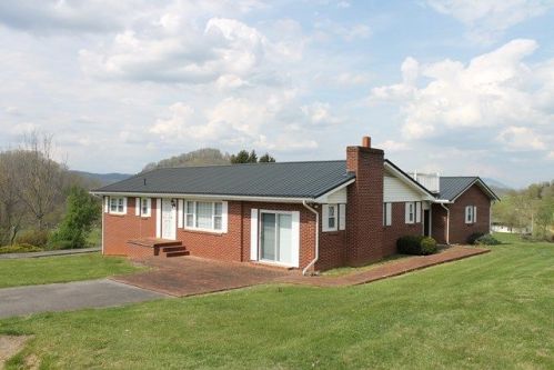 160 Sutherland Dr, Cleveland, VA 24225-6258