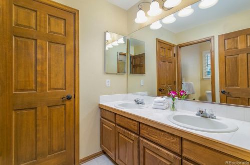 16252 66 Cir, Arvada CO  80007-7592 exterior