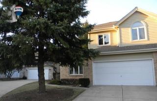 1526 Brittany Ct, Oak Brook, IL 60561-4435