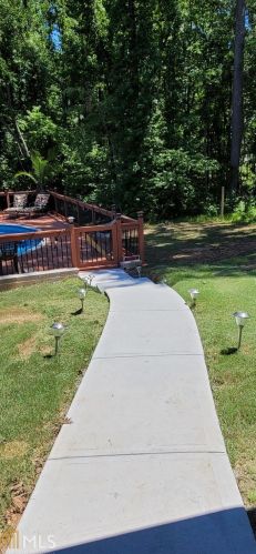 2111 Ginger Lake Dr, Conyers GA  30013-7521 exterior