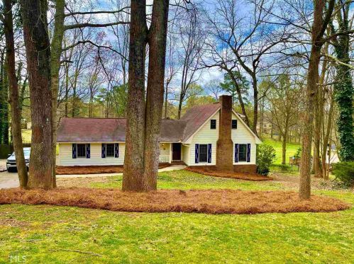 150 Country Roads Cir, Stockbridge GA  30281-1338 exterior
