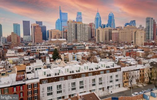 2033 Lombard St, Philadelphia, PA 19103-1315