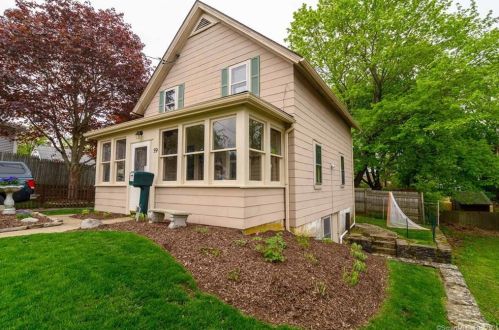 59 Carter St, Killingly, CT 06239-3500