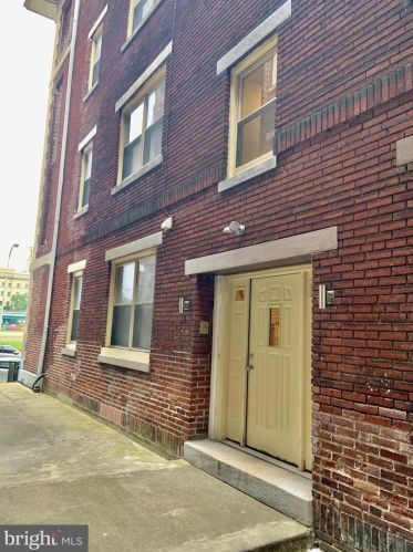 4706 Chestnut St, Philadelphia PA  19139-4613 exterior