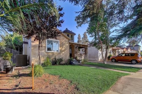 1135 Clifton Ave, Redlands, CA 92373-5717