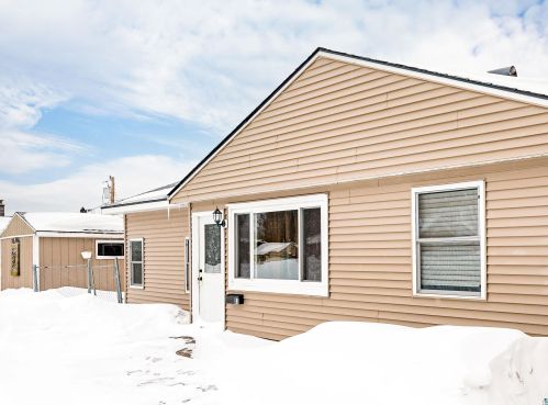 83 Burk Dr, Silver Bay, MN 55614-1311