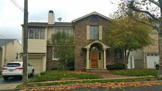 272 Hagan Pl, Secaucus, NJ 07094-3723