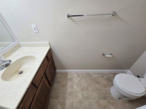 1743 Hunting Creek Dr, Conyers GA  30013-1757 exterior