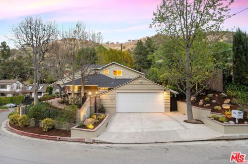 3734 Loadstone Dr, Van Nuys, CA 91403-4519