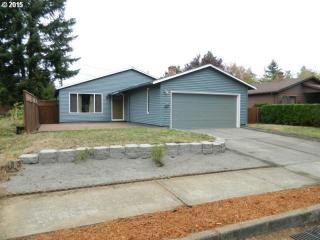 9205 Oak St, Portland, OR 97223-6551